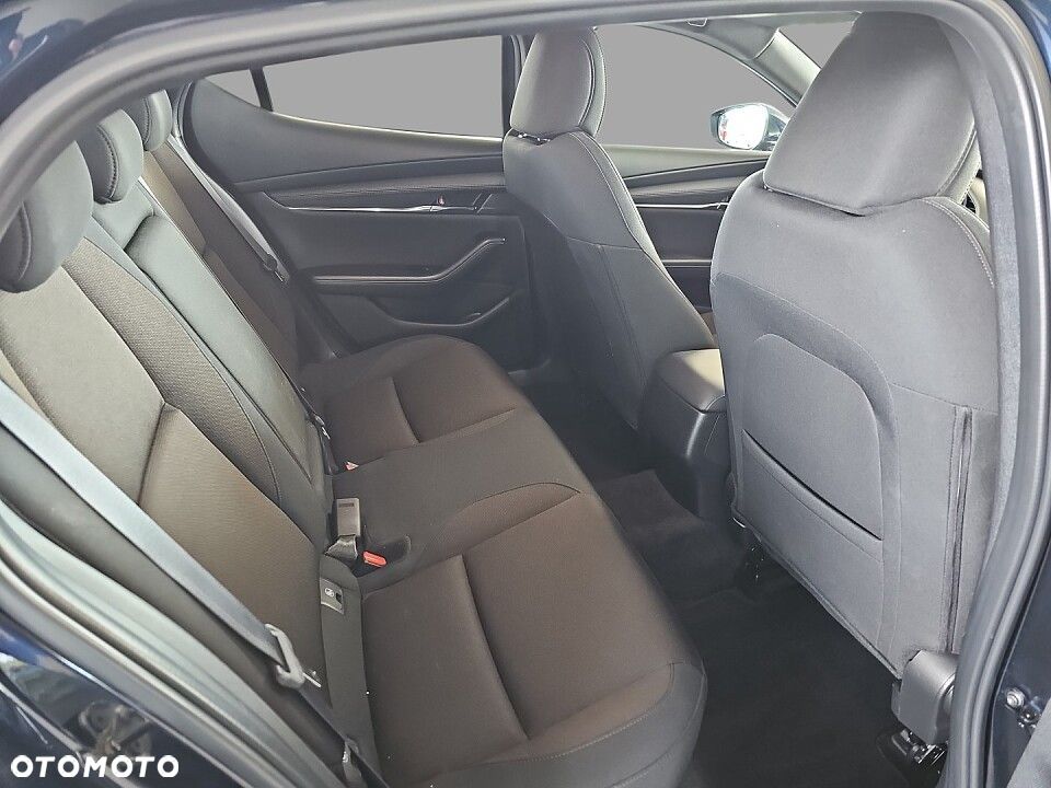 Mazda 3 - 15