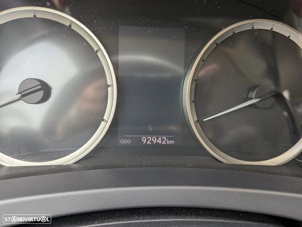 Lexus IS 300H Pack Executive - 10