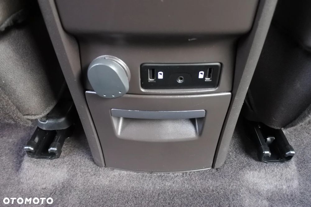 Renault Espace Energy TCe 200 EDC Initiale Paris - 23