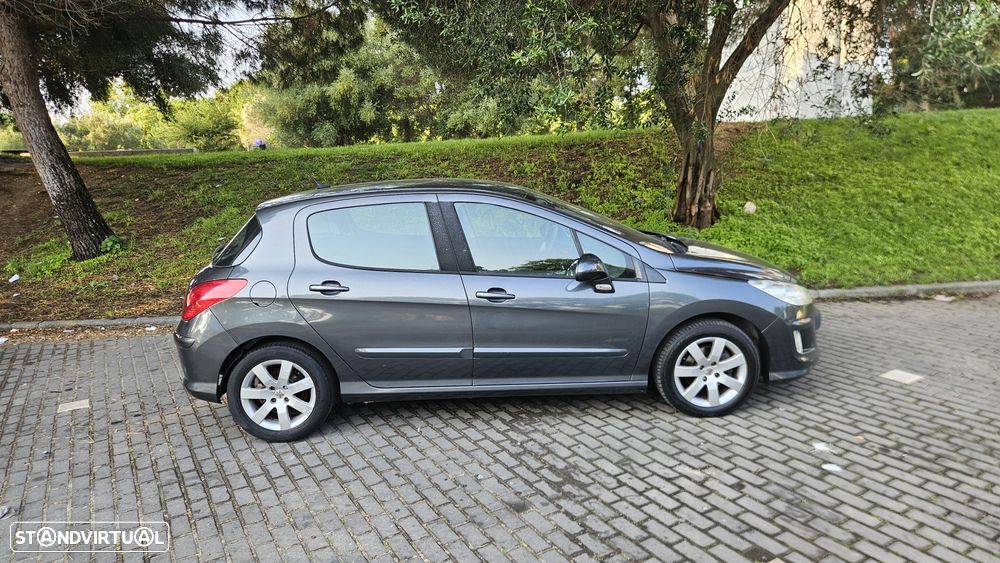Peugeot 308 1.6 HDi Premium - 2