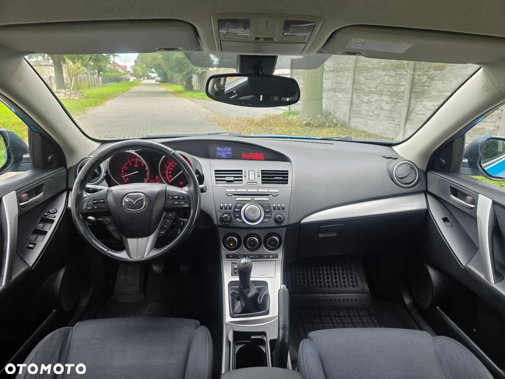 Mazda 3 1.6 Exclusive EU5 - 12