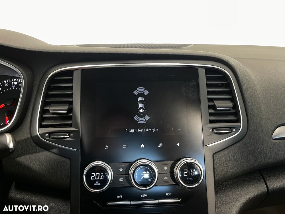 Renault Megane TCe Zen - 12