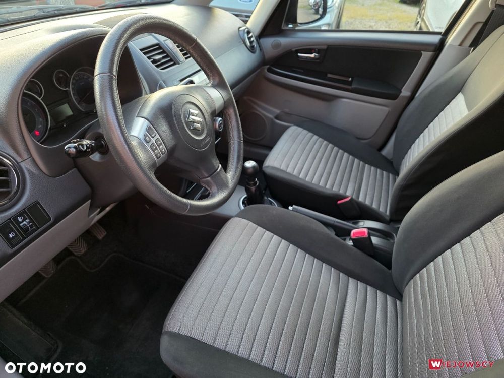 Suzuki SX4 - 14