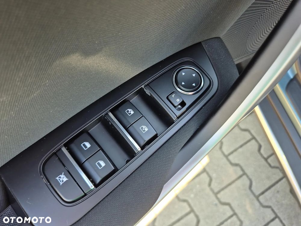 Kia XCeed 1.5 T-GDI M DCT - 19