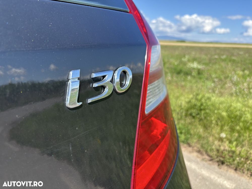 Hyundai i30 1.4 DOHC GL Classic - 5