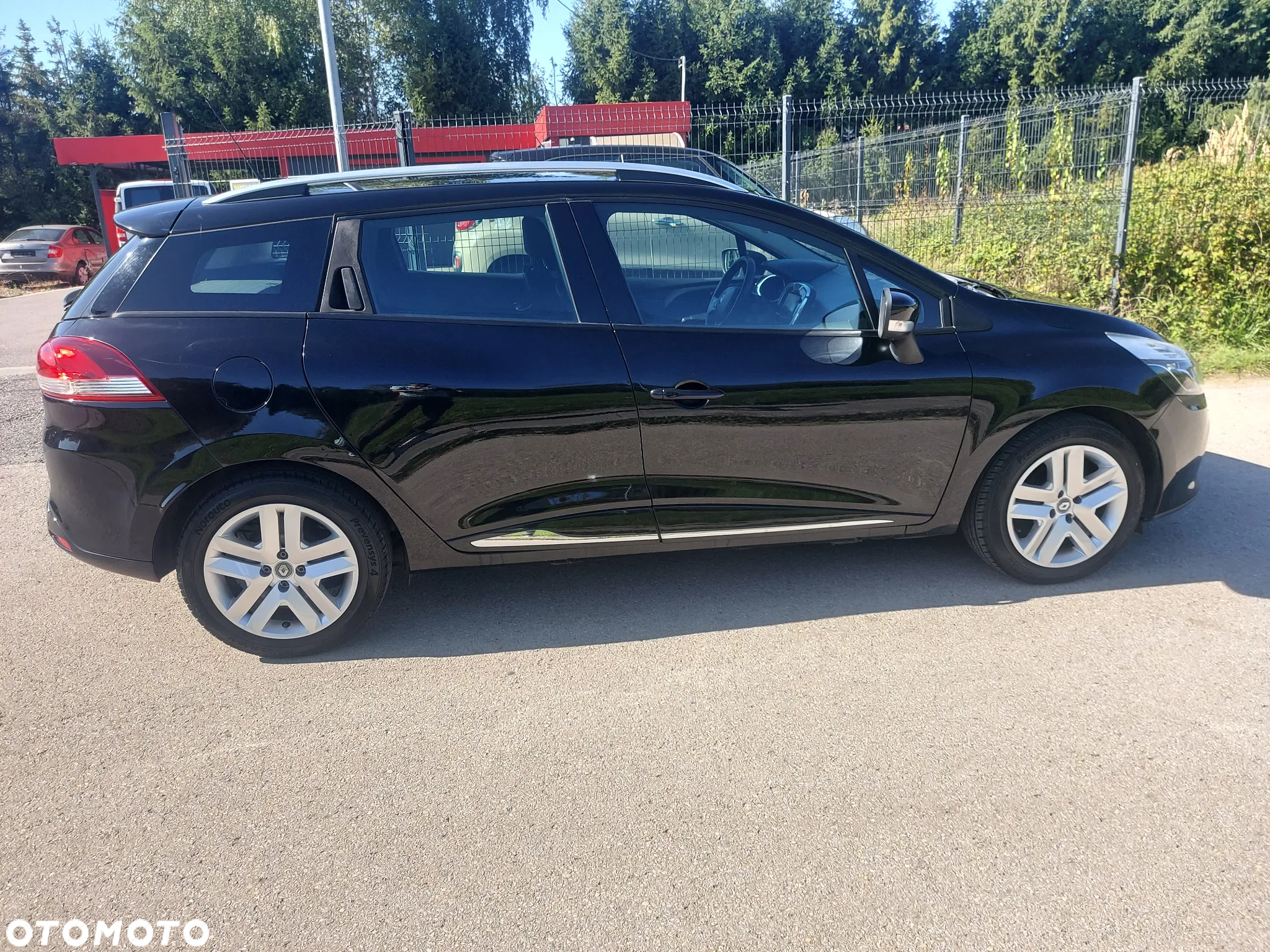 Renault Clio Grandtour Energy TCe 90 Start & Stop Dynamique - 11