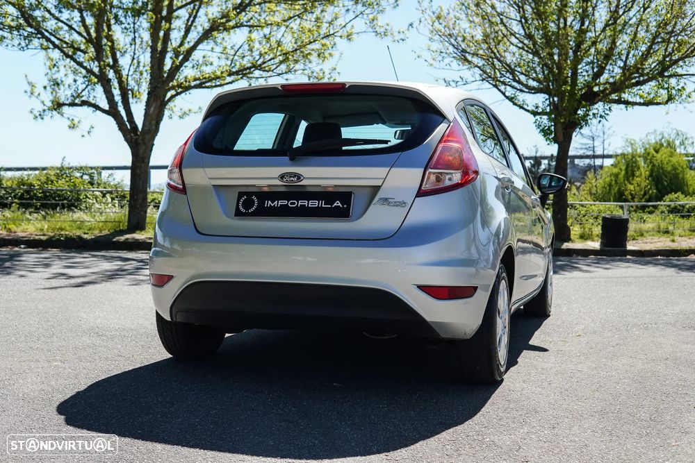 Ford Fiesta 1.5 TDCi Titanium ECOnetic - 25