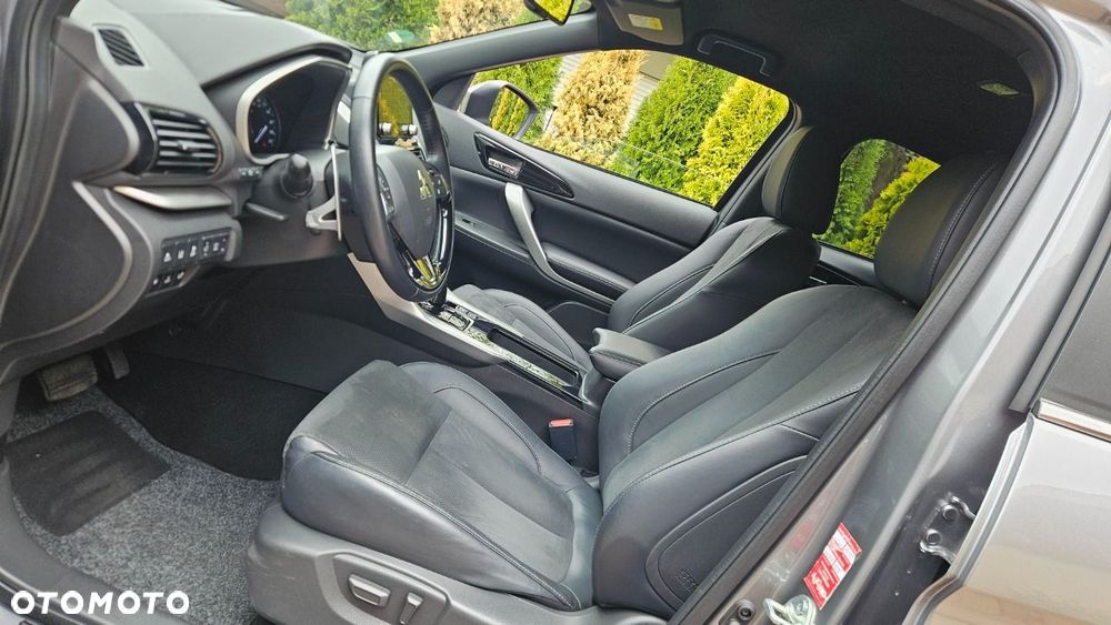 Mitsubishi Eclipse Cross - 14