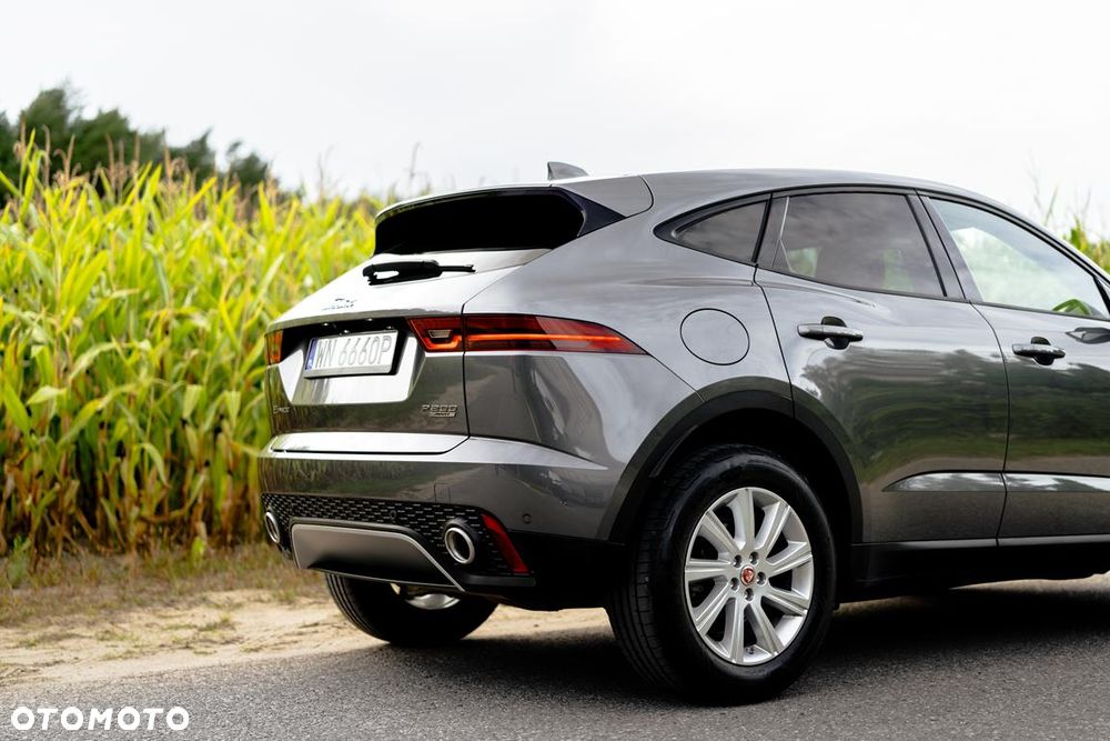 Jaguar E-Pace 2.0 i4P AWD SE - 22