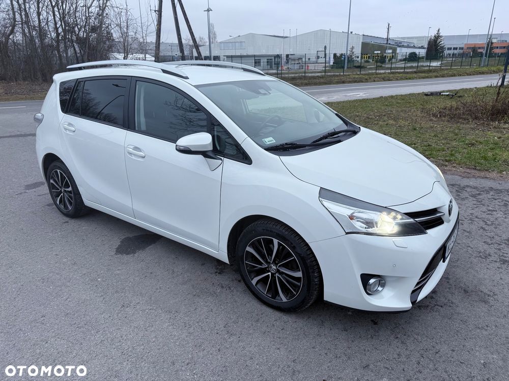 Toyota Verso 1.8 Premium 7os MS - 11