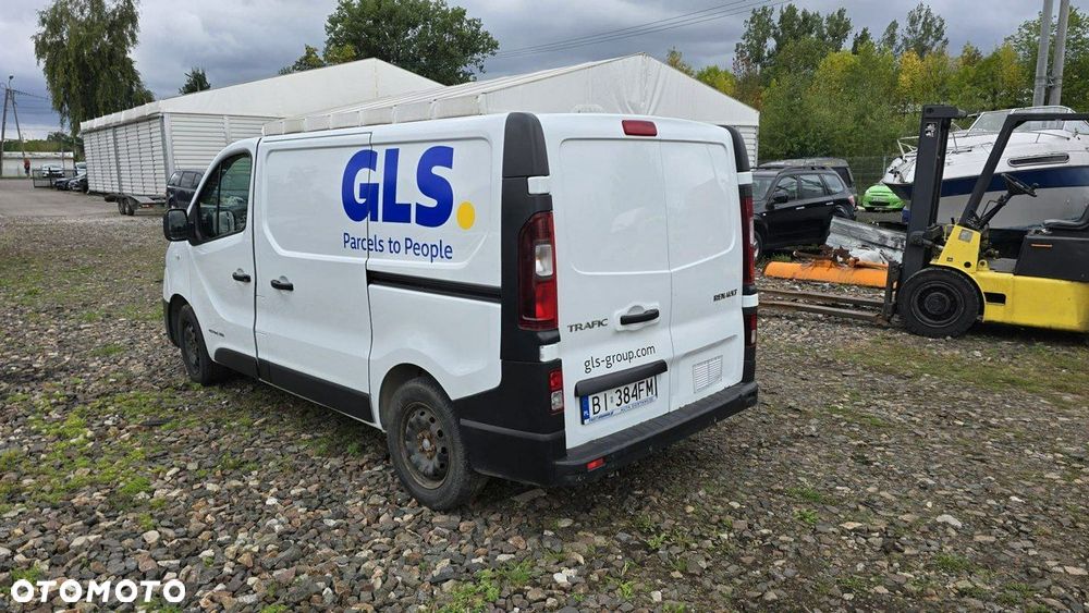 Renault Trafic - 8