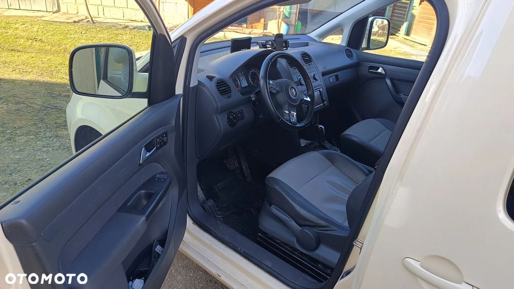 Volkswagen Caddy Comfortline Mixt DSG - 13