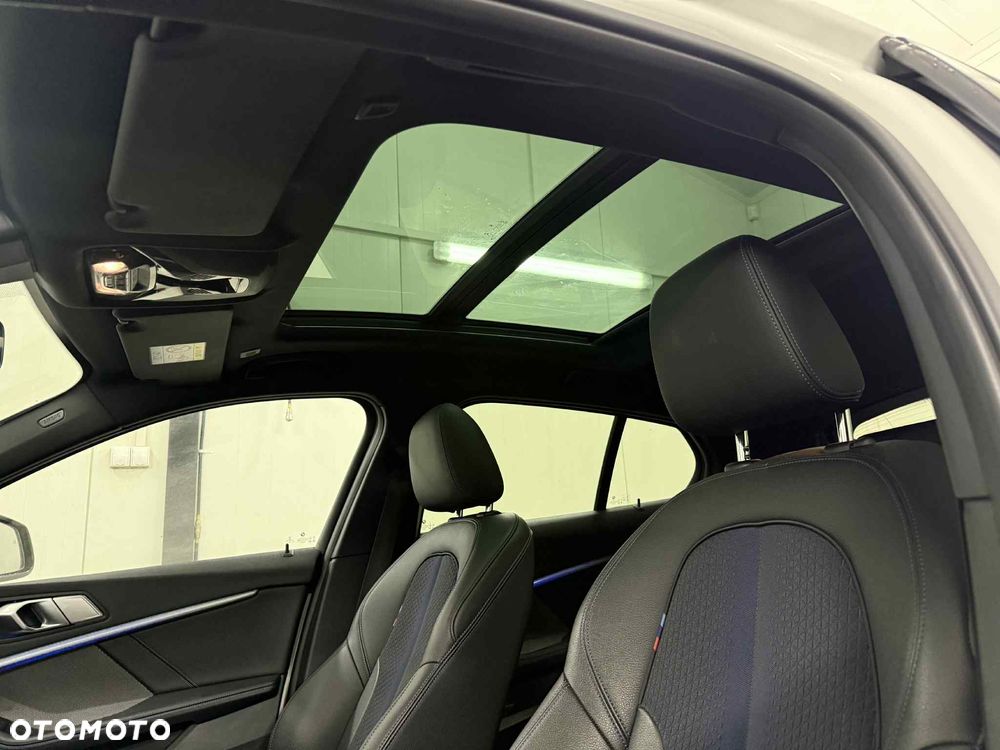 BMW Seria 1 120i Edition Colorvision - 25