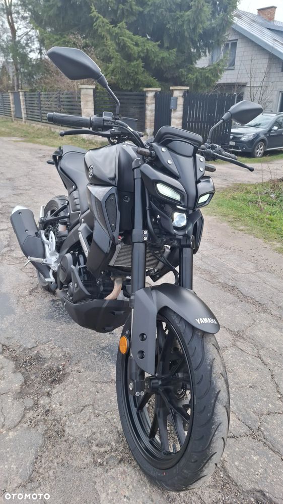 Yamaha MT - 5