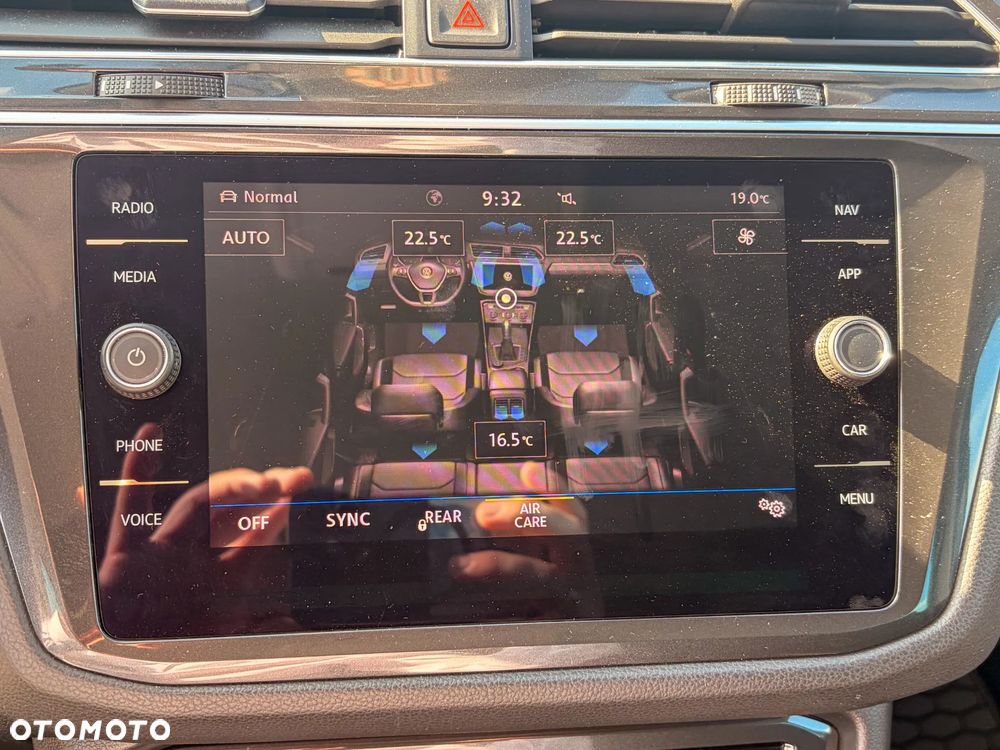 Volkswagen Tiguan - 15