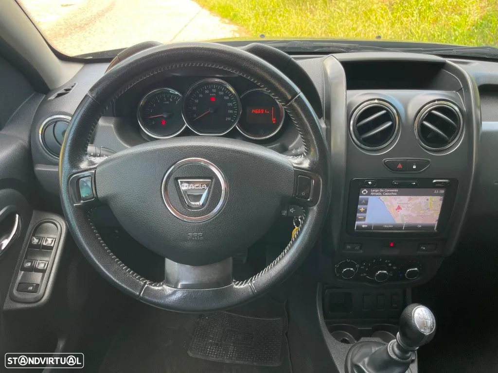Dacia Duster 1.5 dCi SL Urban Explorer - 24