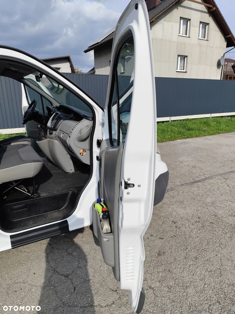 Opel VIVARO - 33