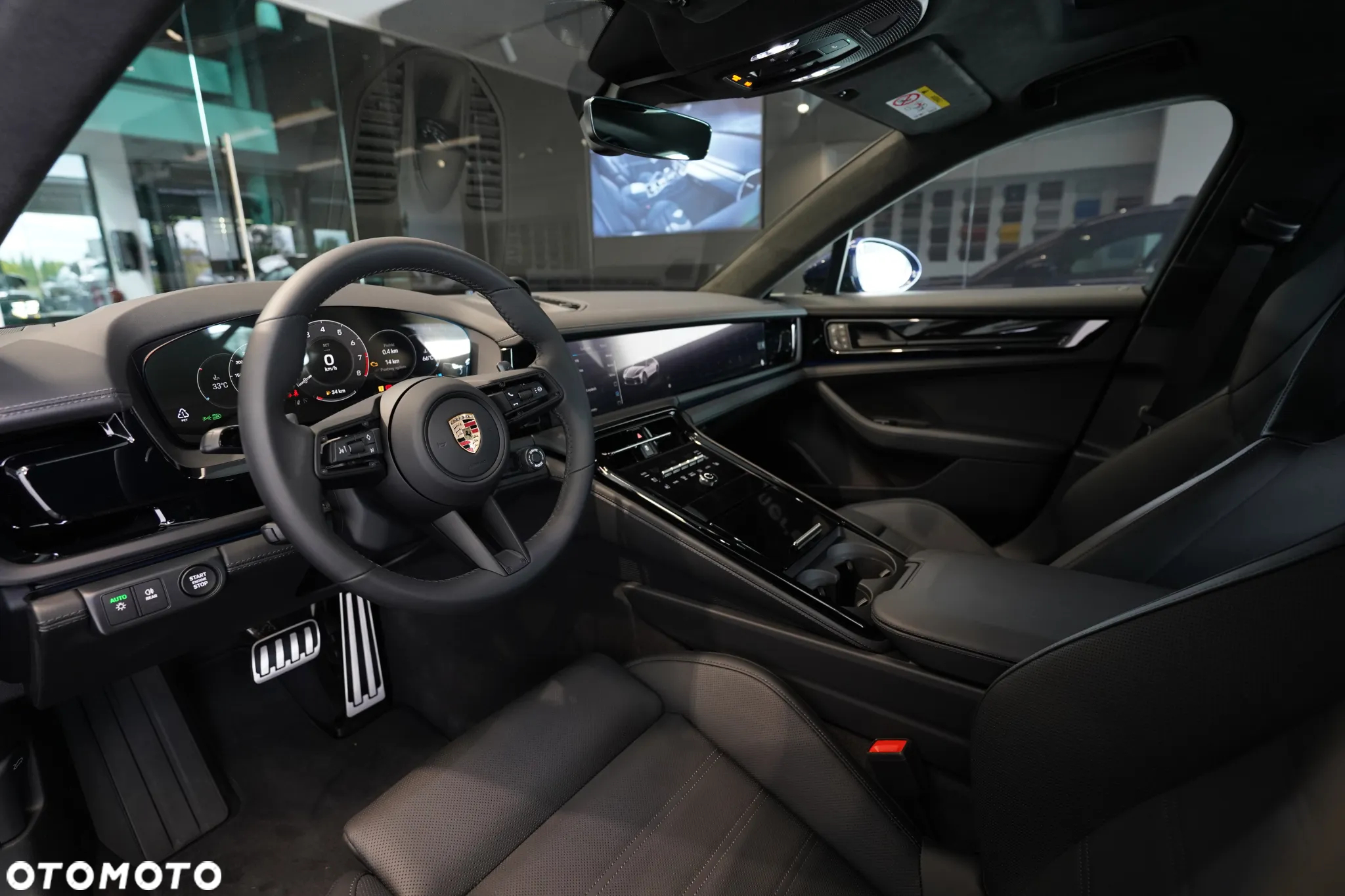 Porsche Panamera GTS - 4