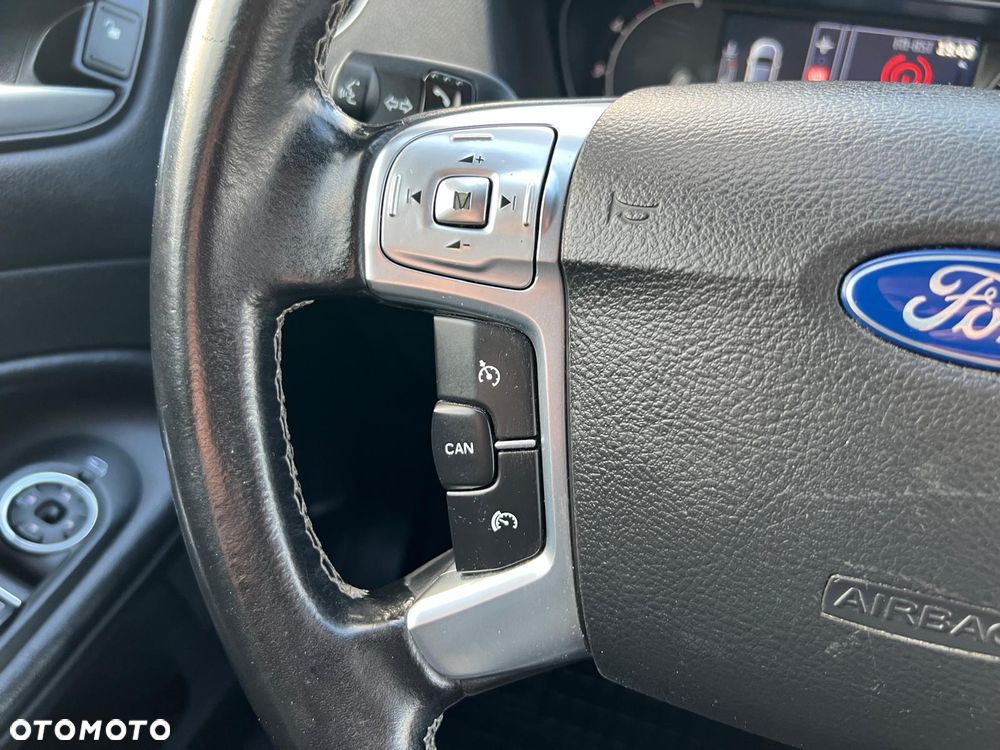 Ford Mondeo 2.0 TDCi Titanium - 21