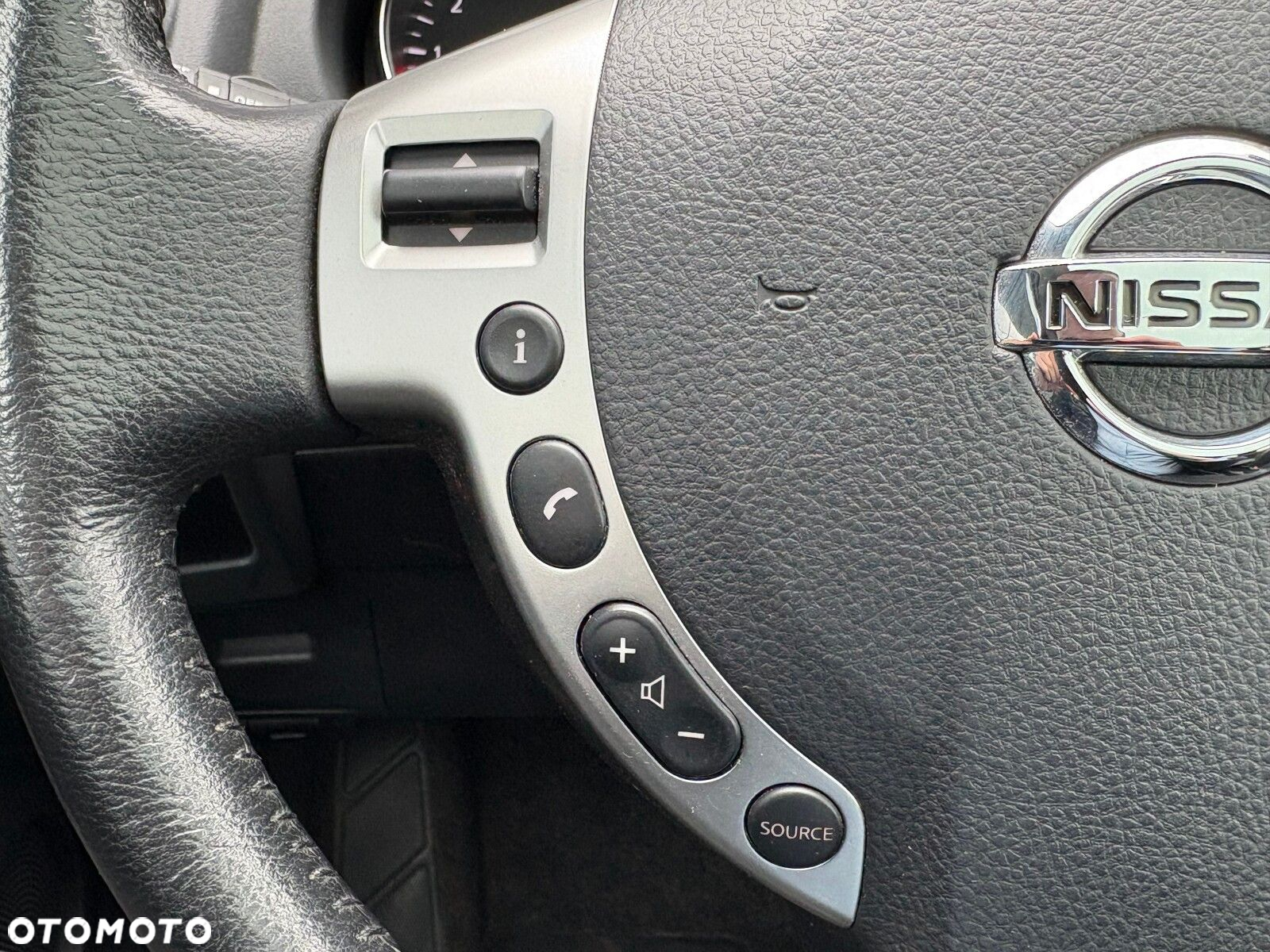 Nissan Qashqai 1.6 Acenta CVT - 22