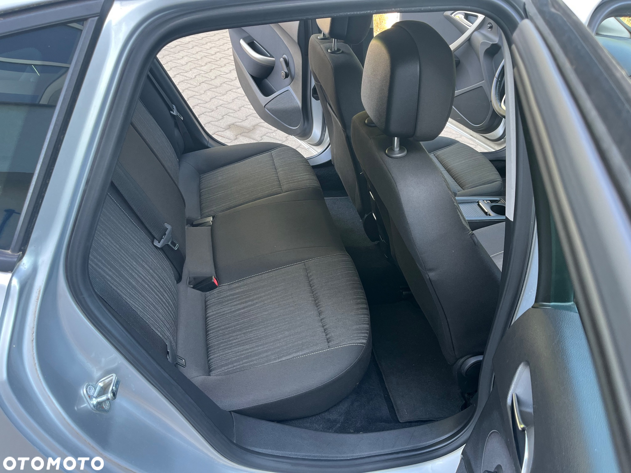 Opel Astra 1.7 CDTI DPF - 12