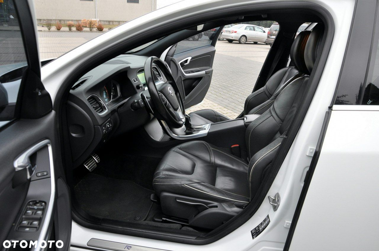 Volvo V60 - 22