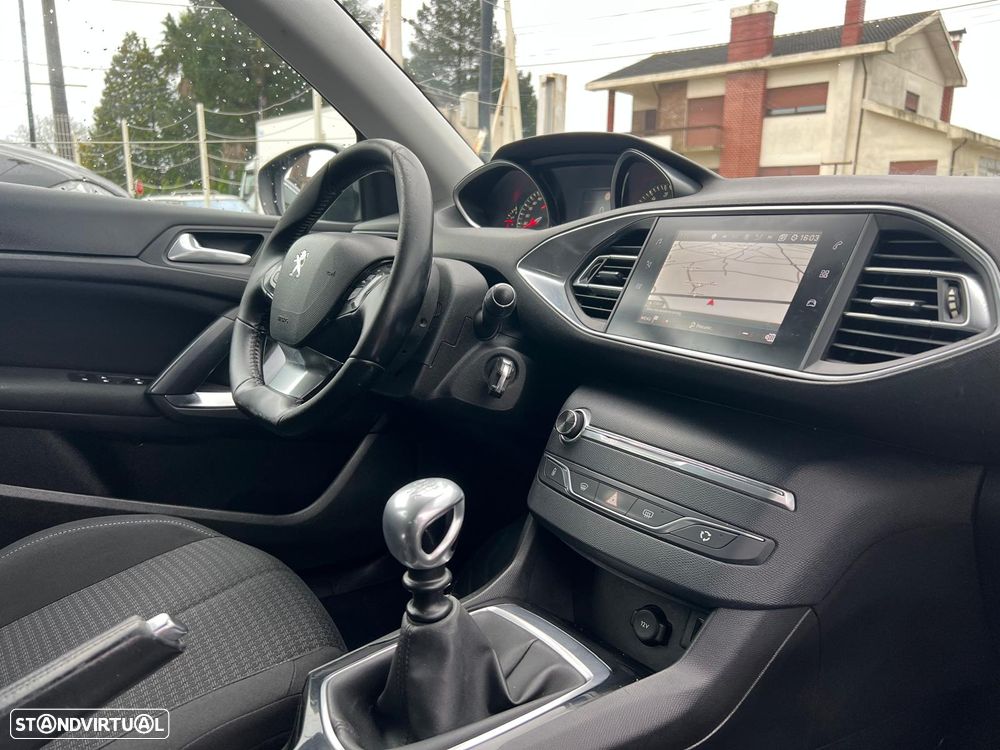 Peugeot 308 SW BlueHDi 130 Stop & Start Active - 16