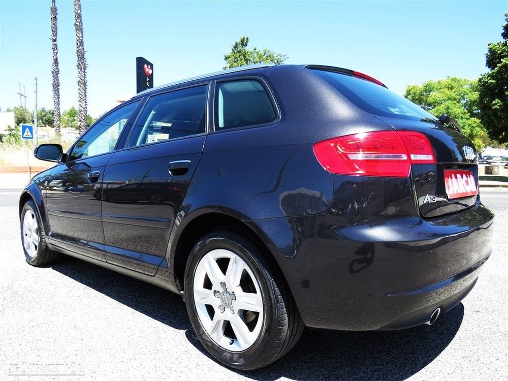 Audi A3 Sportback 1.6 TDI Attraction - 4