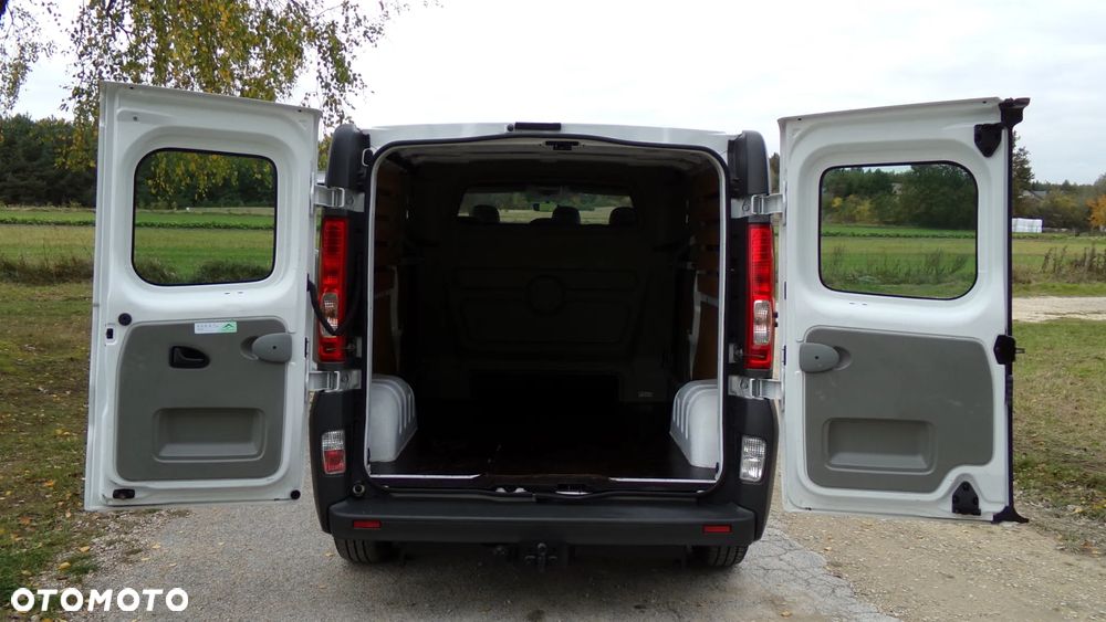 Opel VIVARO 2.0 115KM * LONG * KLIMA * BRYGADÓWKA 6 OSÓB * JAK NOWY ! - 27