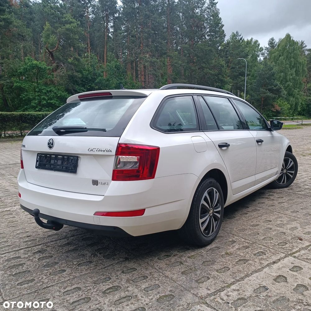 Skoda Octavia Combi 1.6 TDI (Green tec) 4x4 Style - 3
