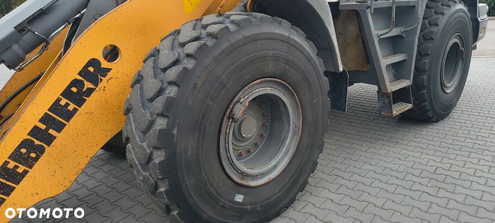Liebherr L 550 - 22