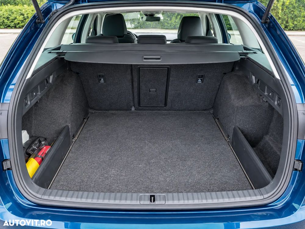Skoda Octavia 2.0 TDI Style - 11