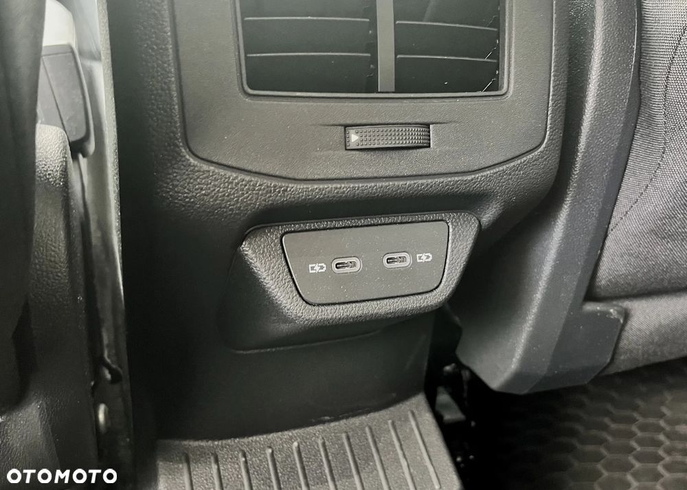 Volkswagen T-Roc 1.5 TSI Style DSG - 13