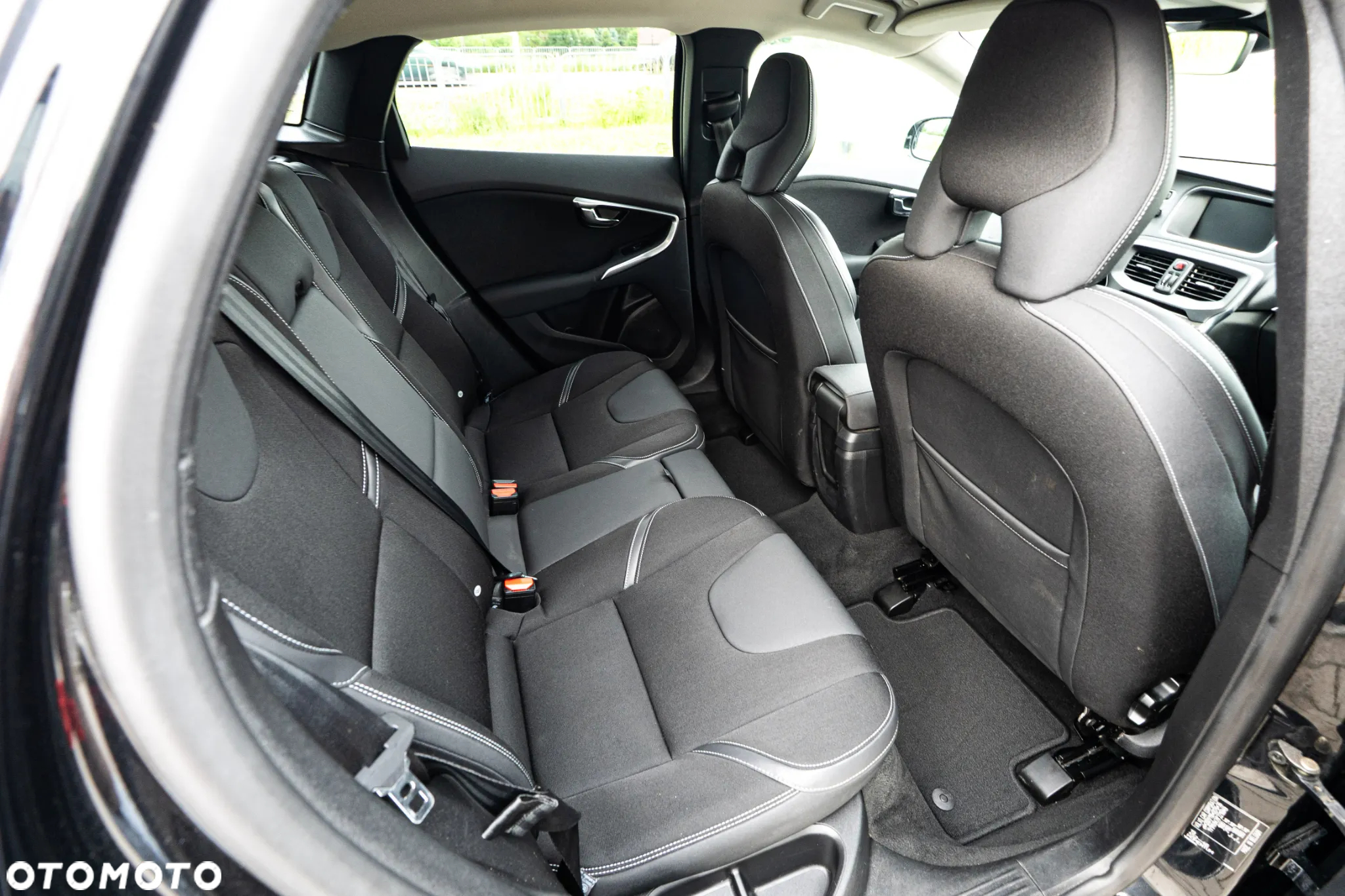 Volvo V40 D2 - 5