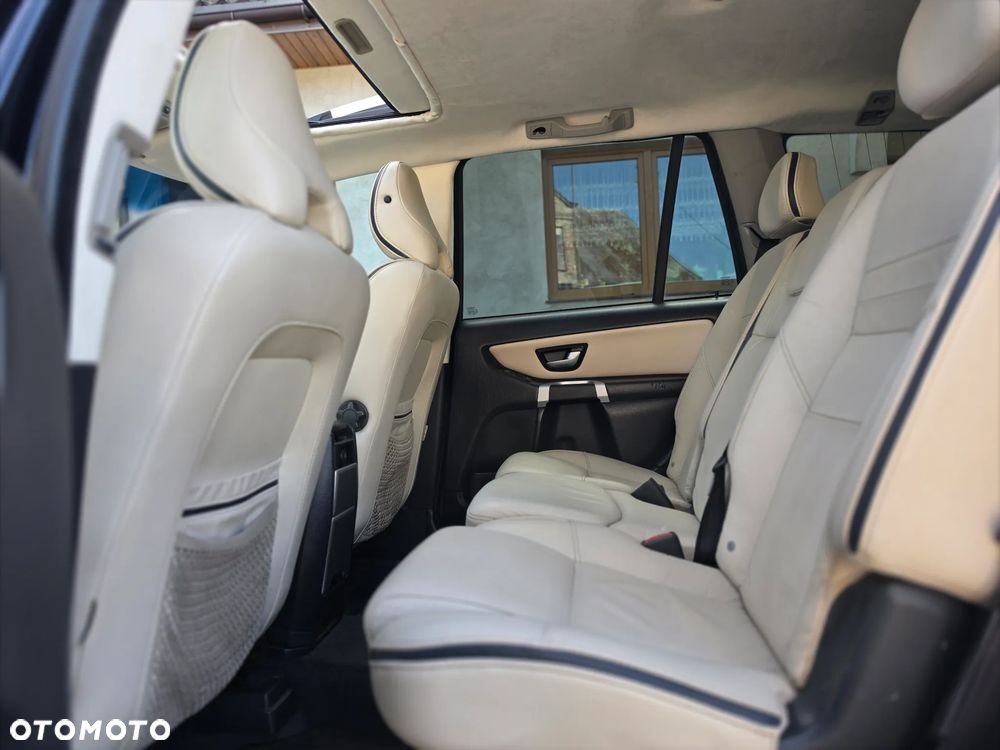 Volvo XC 90 - 22
