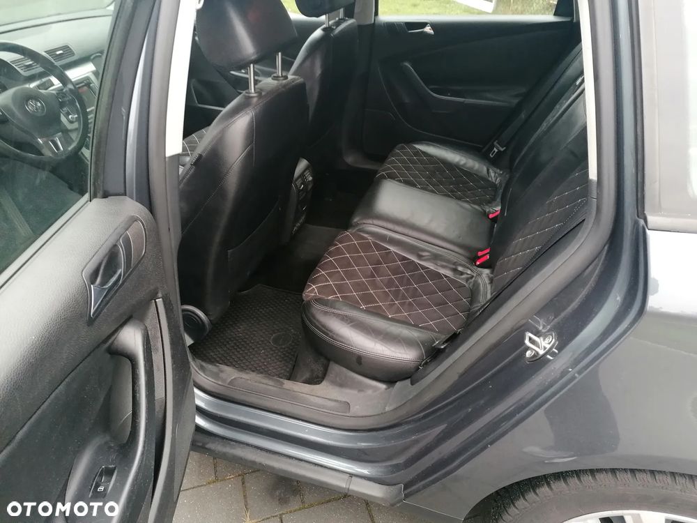 Volkswagen Passat 2.0 TDI Comfortline - 10