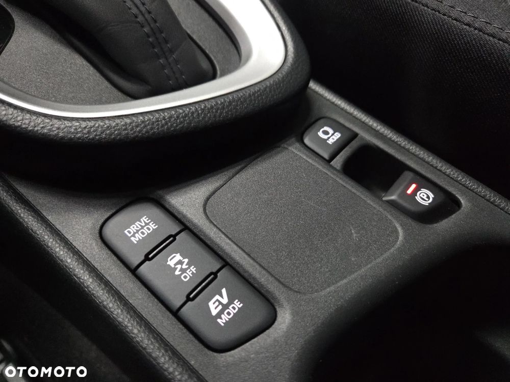 Toyota Yaris Cross Hybrid 1.5 Comfort - 25