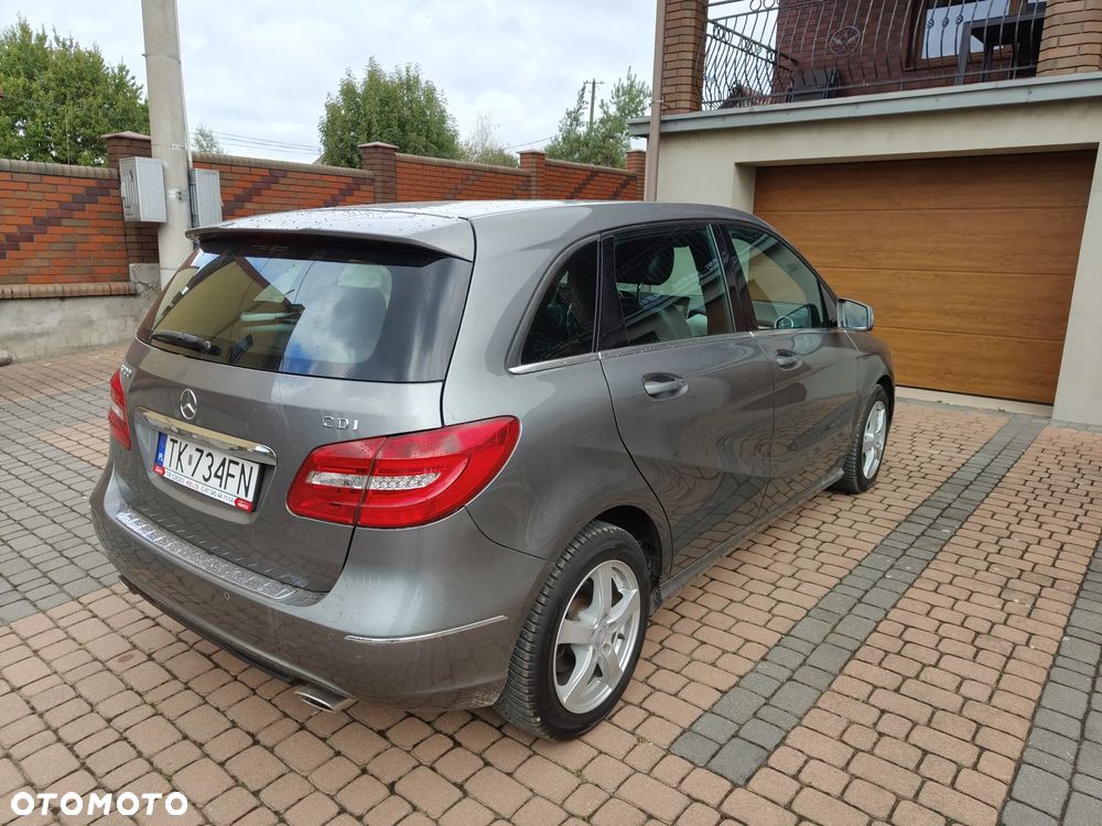 Mercedes-Benz Klasa B 200 CDI (BlueEFFICIENCY) 7G-DCT - 6