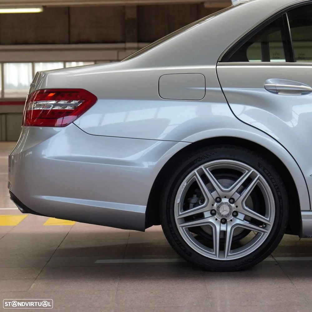Mercedes-Benz E 300 Bluetec Hybrid Avantgarde - 39