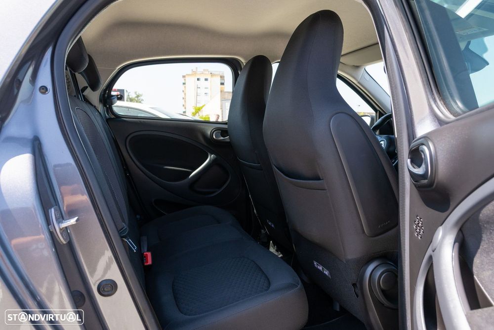 Smart ForFour EQ - 13