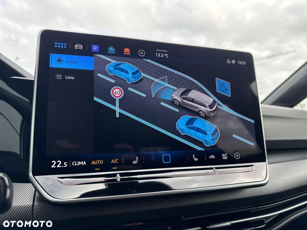 Volkswagen Golf - 21