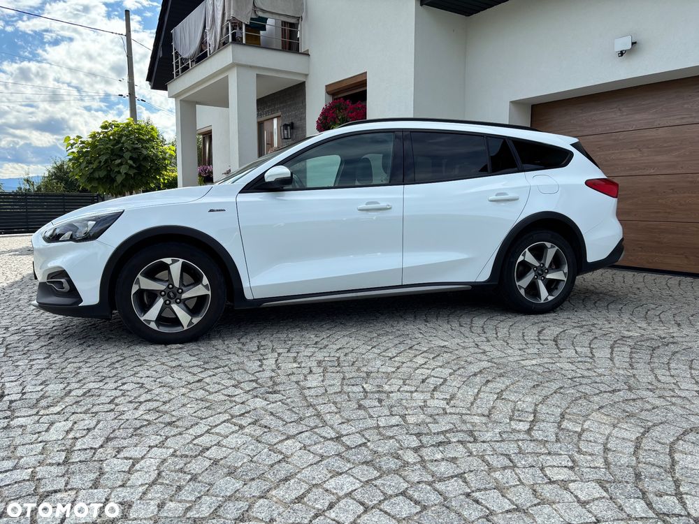 Ford Focus - 8
