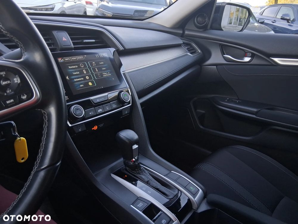 Honda Civic 1.5 T Elegance CVT - 11