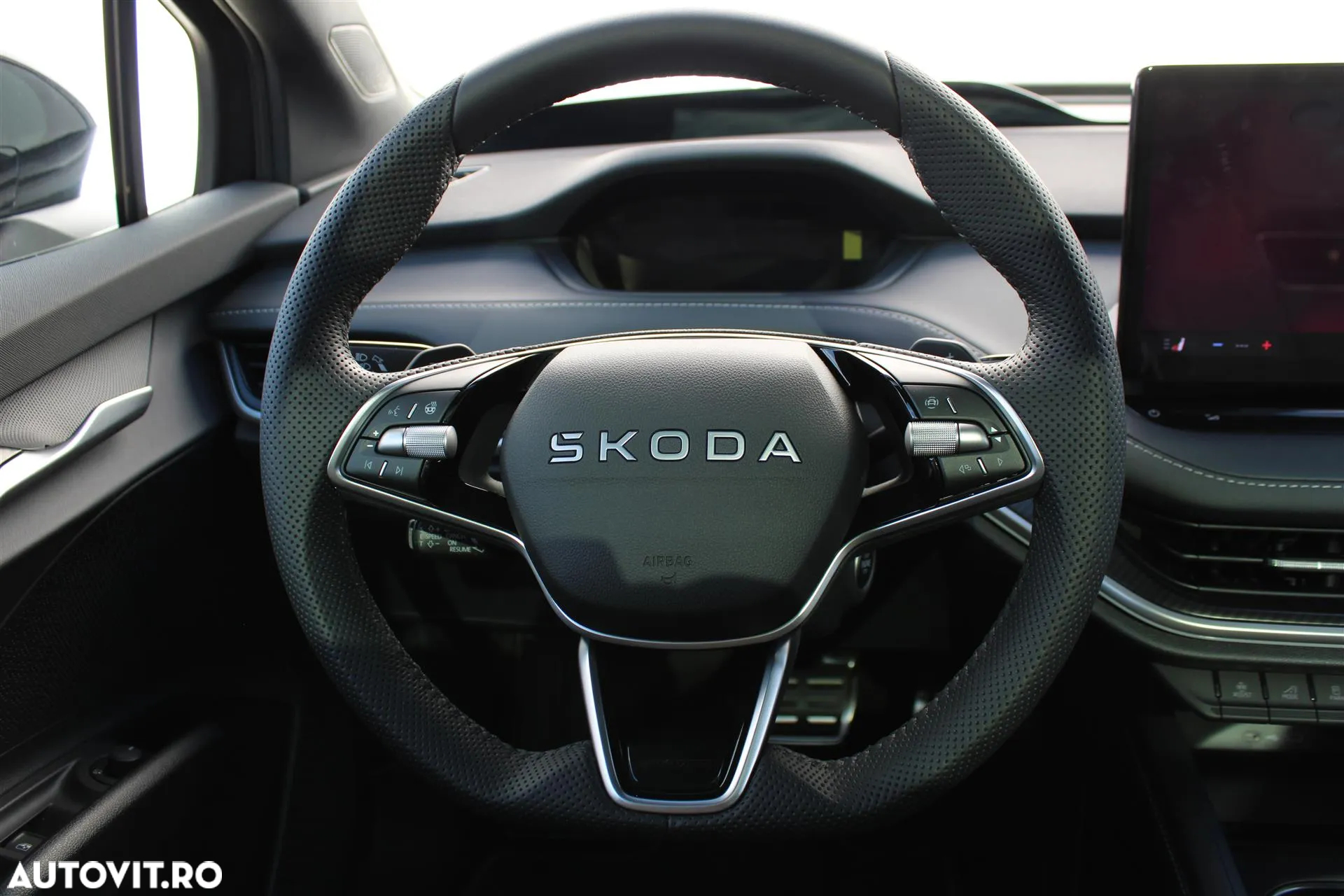 Skoda Enyaq 85x Sportline - 16