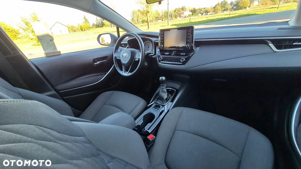 Toyota Corolla 1.5 Comfort - 13