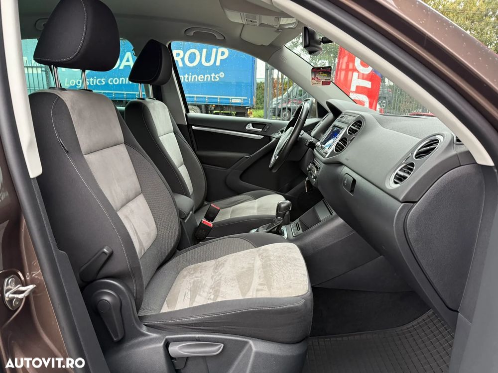 Volkswagen Tiguan 2.0 TDI 4Motion DSG Sport & Style - 15