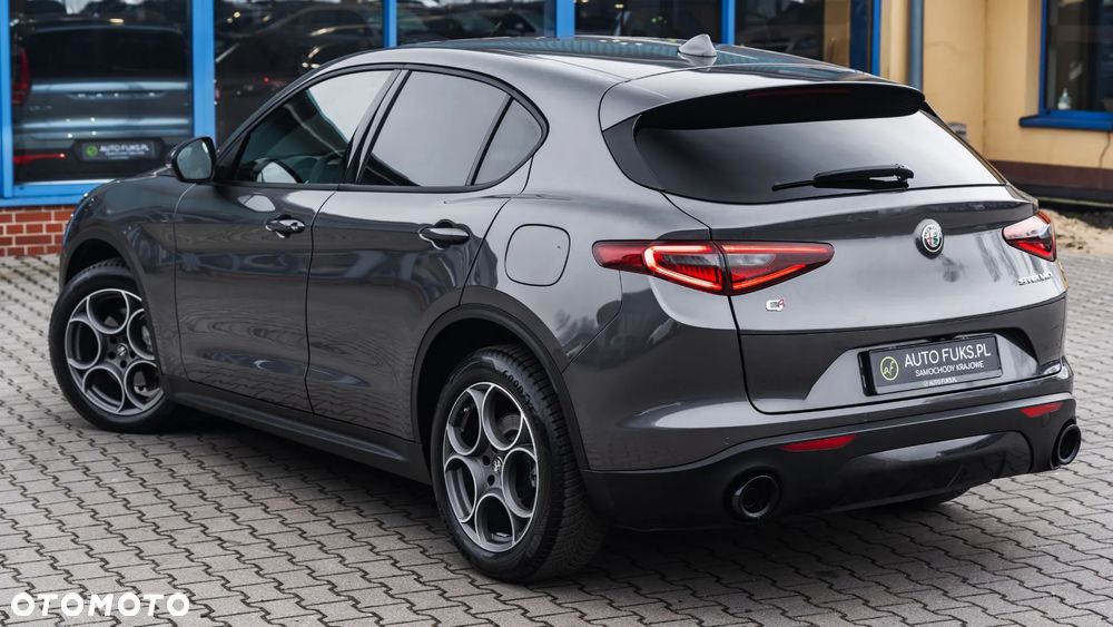 Alfa Romeo Stelvio 2.0 Turbo Sprint Q4 - 7