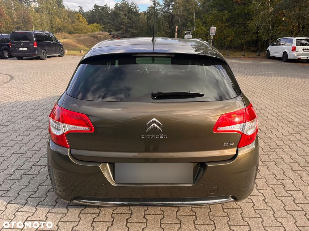 Citroën C4 1.6 VTi Attraction - 4