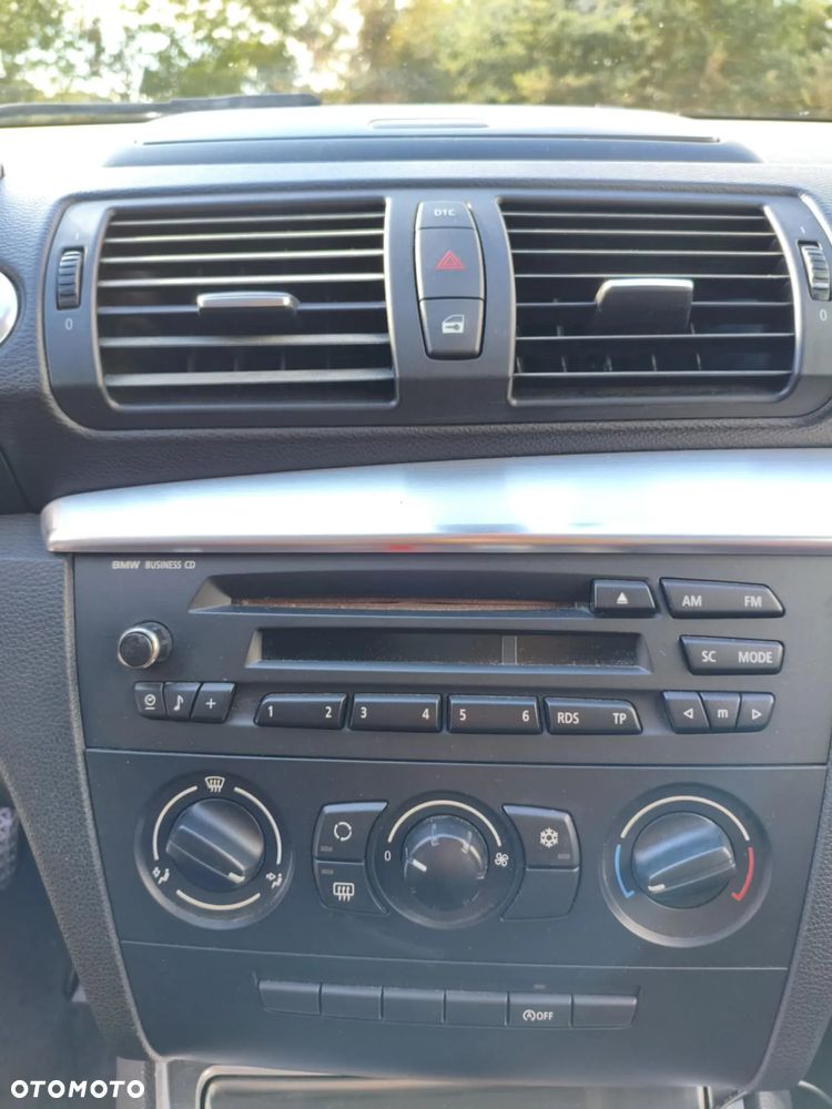BMW Seria 1 118d - 14