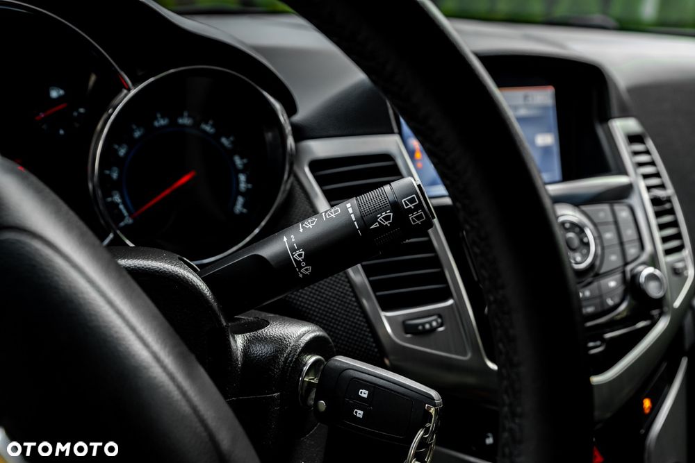 Chevrolet Cruze 1.8 Automatik LTZ - 37